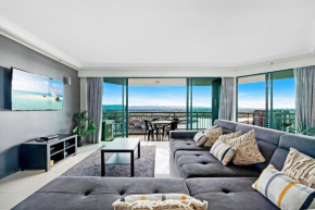 Crown Towers Luxury 3 Bedroom Apartment